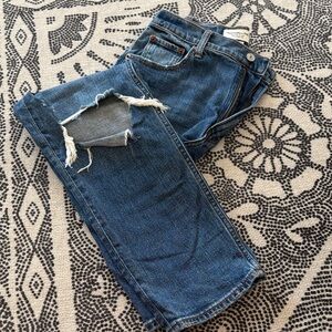 Stylish Blue Distressed Women Jeans